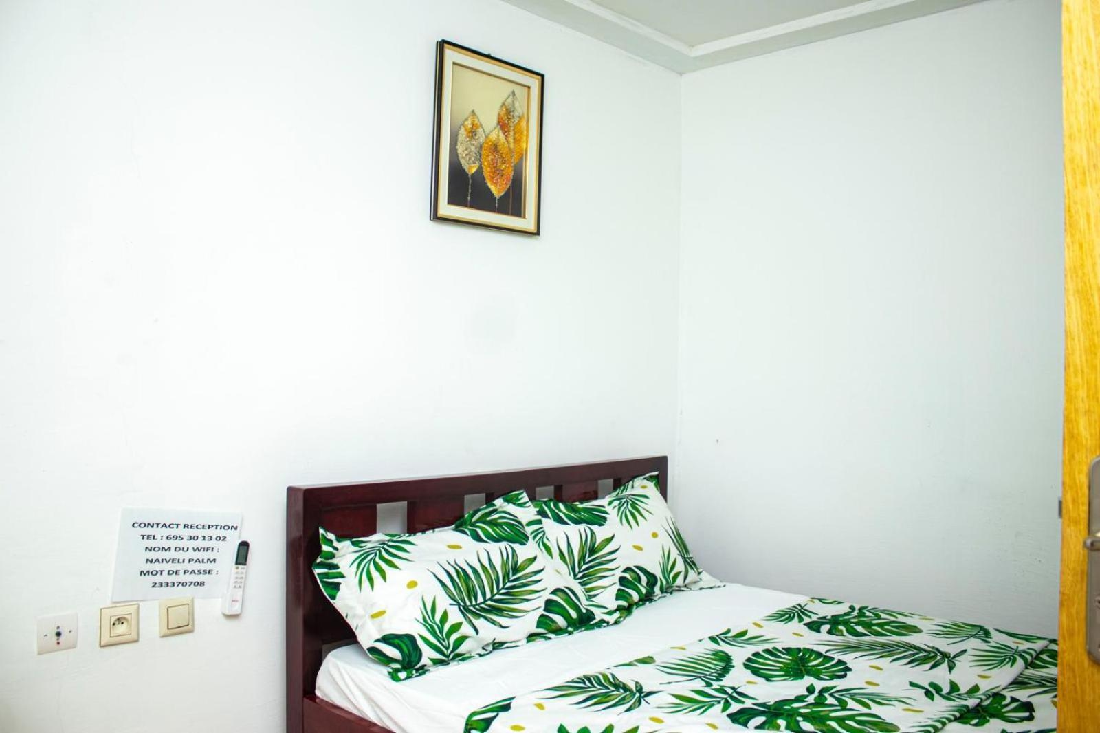 Naiveli-Palm Appartement Meuble Sobre Et Chic Douala Exteriér fotografie