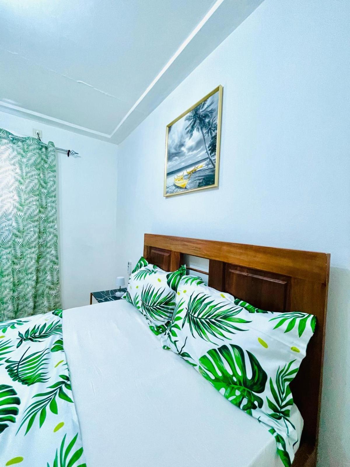 Naiveli-Palm Appartement Meuble Sobre Et Chic Douala Exteriér fotografie